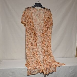 Cato Lace Floral Throw. Size 18/20 W.